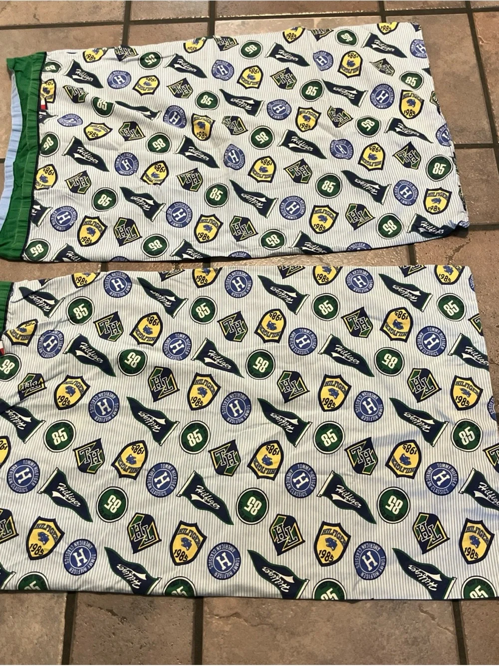 Tommy Hilfiger Home Standard Pillow Case All Over Print 85 Flags